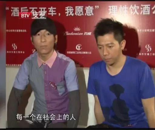 两个人离婚吃瓜视频,揭秘明星夫妻甜蜜变质的背后真相