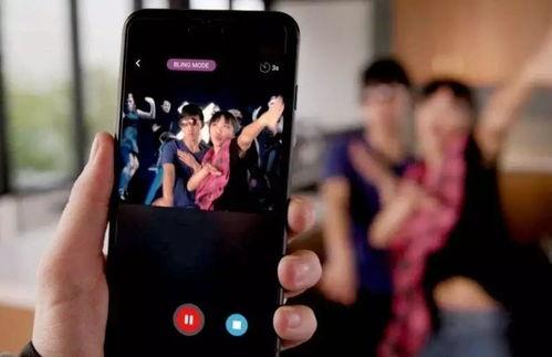 抖音吃瓜女博主视频,揭秘幕后真相，带你领略网络红人的魅力与争议”