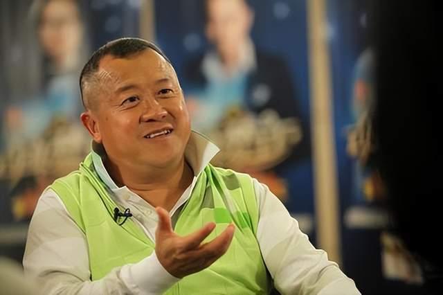 曾志伟吃瓜群众视频播放,娱乐圈的“吃瓜”达人